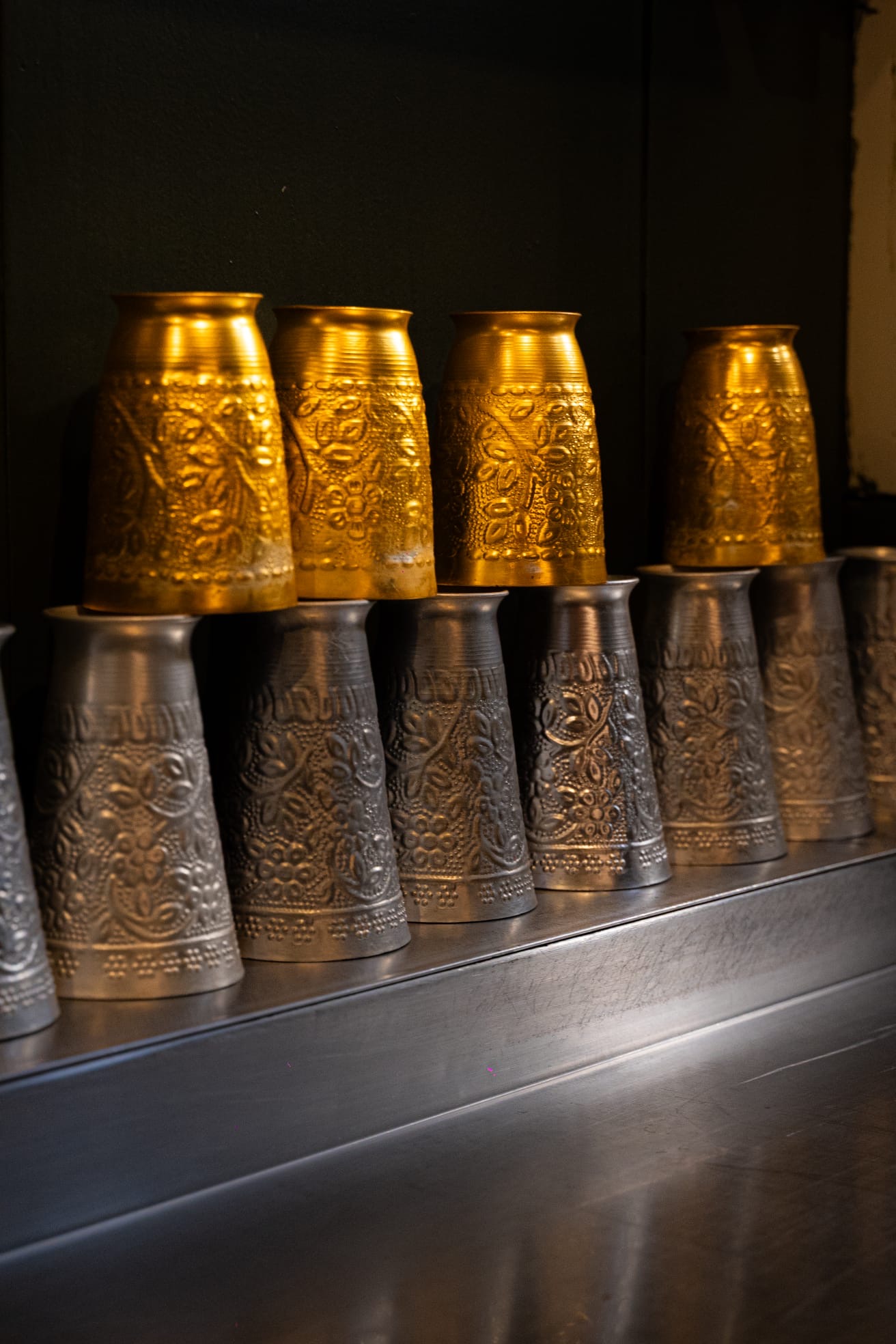 Vasos y detalles del bar